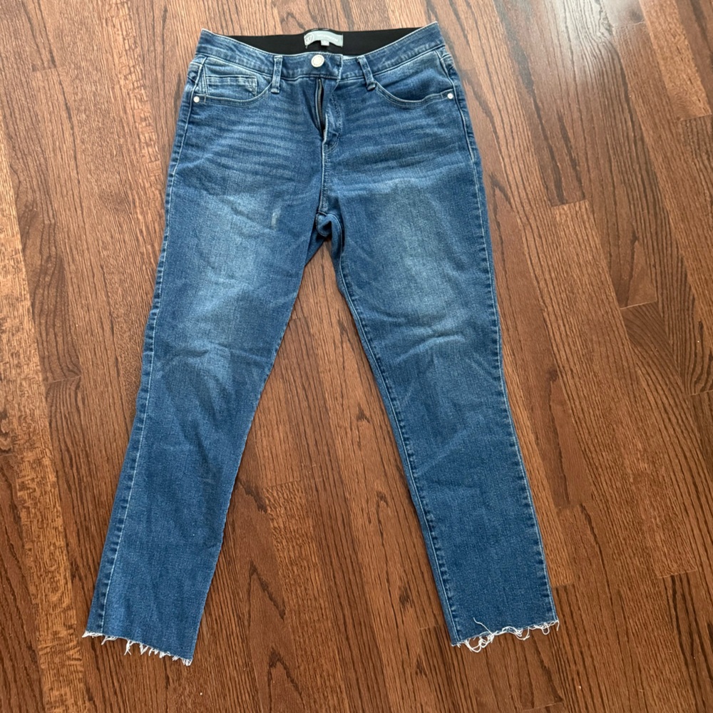 Ankle Fray jeans